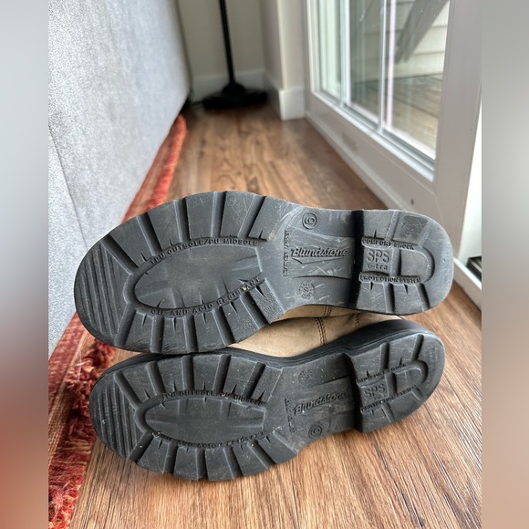 Blundstones - Women’s #585 - Rustic Brown - US 9 (6 AU/UK) - Picture 7 of 8